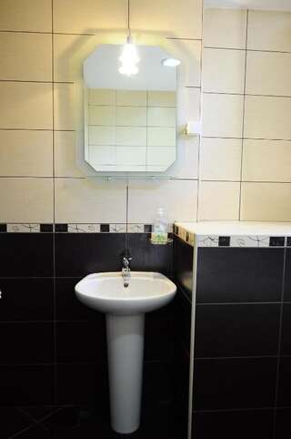 Апартаменты Apartments Aleksandra Цетине Номер-студио Делюкс-19