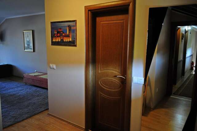 Апартаменты Apartments Aleksandra Цетине-23